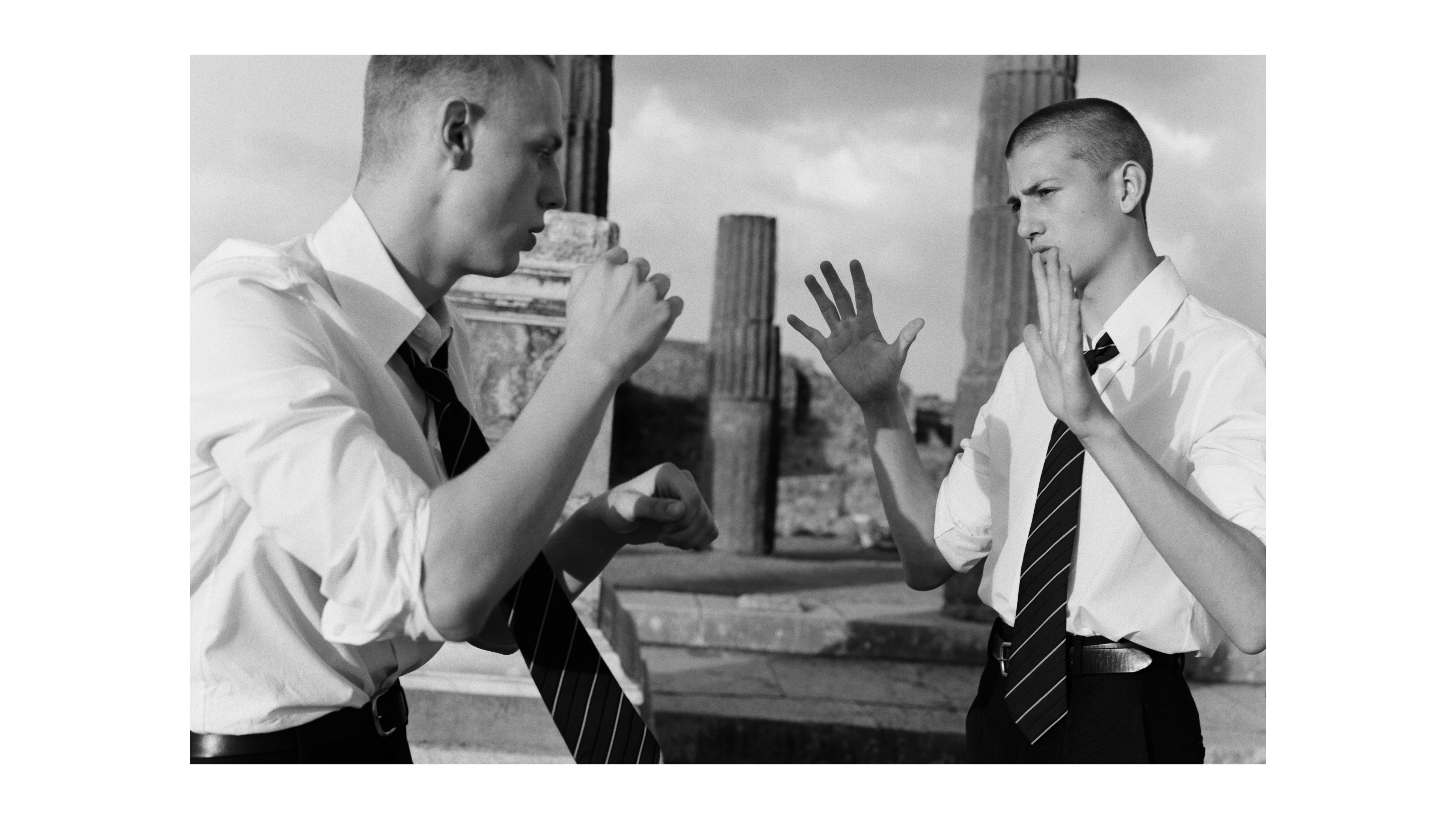 Epoch 4 copy 2 - © Epoch Review