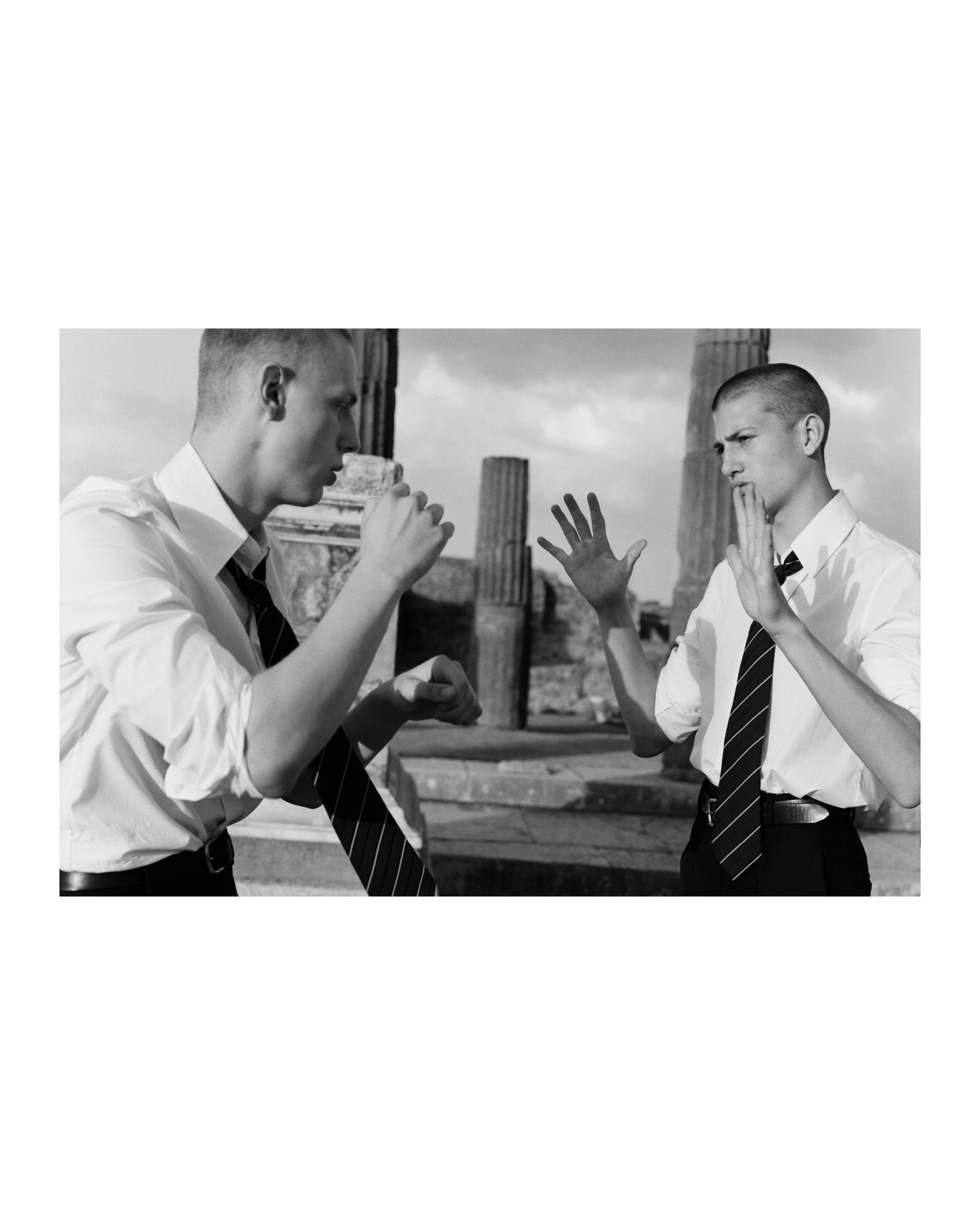 Epoch 4 copy 2 - © Epoch Review